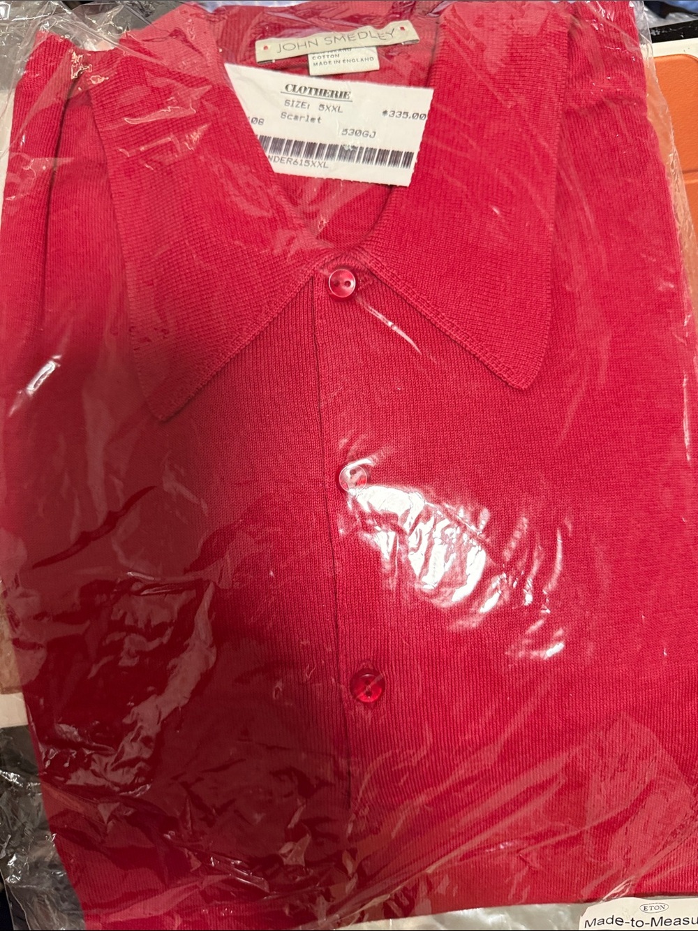 John Smedley Scarlet Point-Collar Button crew.